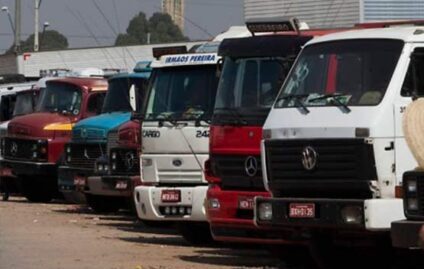 Profissão automotiva enfrenta pressão entre frota envelhecida e veículos mais tecnológicos