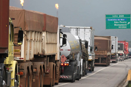 Nova tecnologia promete menos filas em Santos