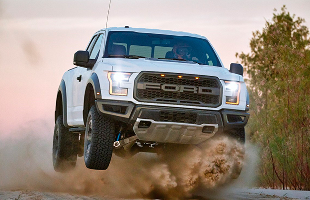 Vídeo: Ford mostra desempenho da F-150 no deserto do Mojave