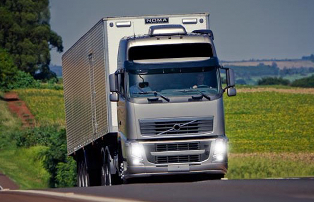 Nova lei: Detran.SP orienta sobre o uso correto das luzes