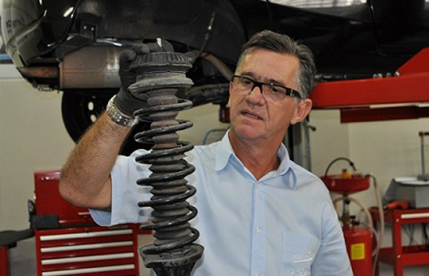 Fatores que podem comprometer a vida útil de amortecedores
