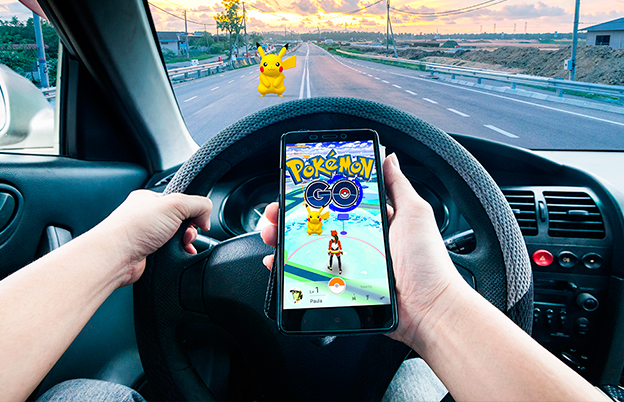 Detran.SP alerta sobre os riscos com a captura de pokémons