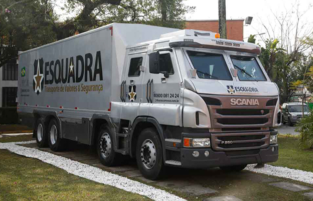 Scania vende caminhões blindados