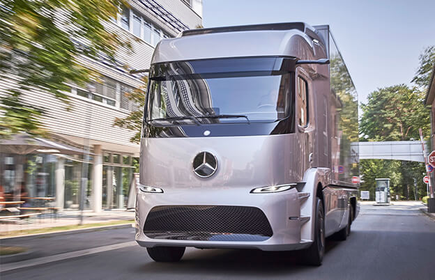 Mercedes-Benz testa caminhão elétrico na Europa