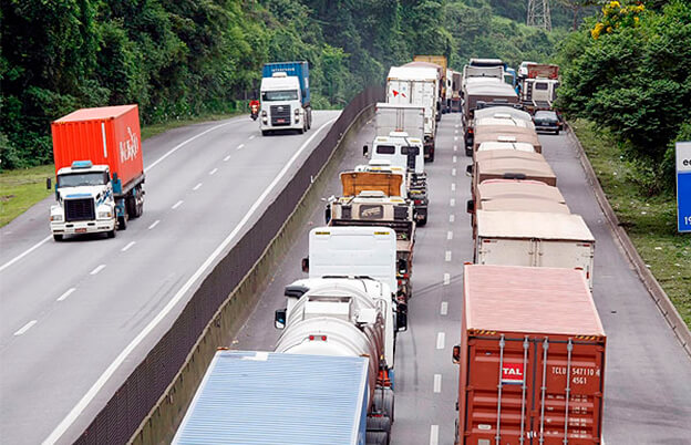 Brasil é um dos mais perigosos para o transporte de cargas