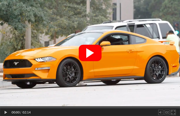 Vídeo: Ford encanta fãs do Mustang
