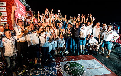 Peugeot vence o Rally Dakar