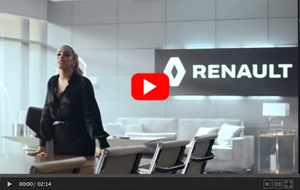Anitta estreia a campanha de varejo “Paradona” da Renault