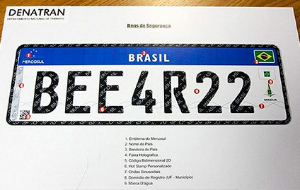 Resolução regulamenta uso de placa padrão e de chips de identificação