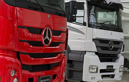 148-Mercedes-Benz-011-min