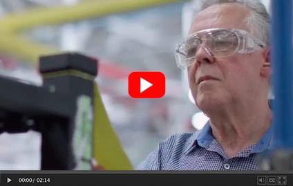 Nos 50 anos da fábrica de Taubaté, Ford homenageia colaboradores