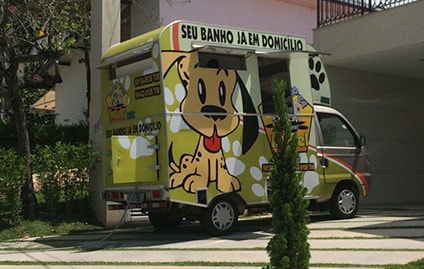 Effa oferece veículos adaptados para diversas aplicações