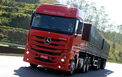 Mercedes-Benz: Vendas de extrapesados rodoviários crescem 220% no Sul