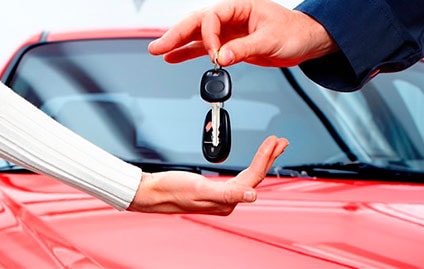 Dicas que podem ajudá-lo a comprar e vender carros pela internet