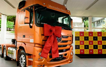 Caminhoneira vence concurso promovido pelo Clube Irmão Caminhoneiro