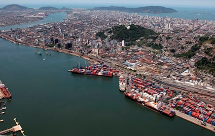 Porto de Santos se consolida como o maior do hemisfério Sul