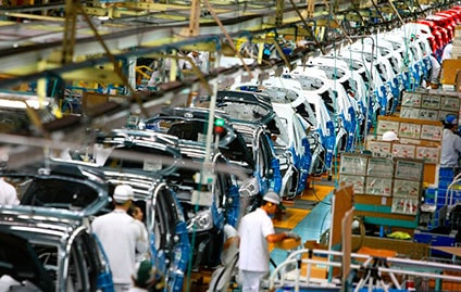 Produção de autoveículos registra alta no bimestre