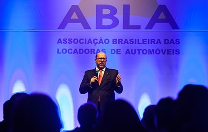Locadoras de veículos geram mais de 82 mil empregos diretos