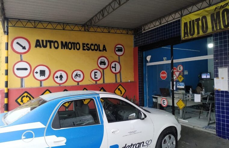 Diferença de preço para tirar CNH pode chegar a R$ 800