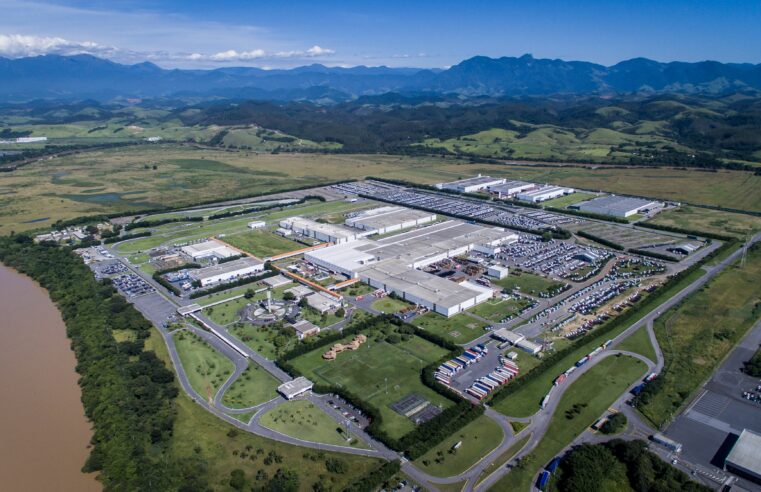 Fábrica da VW Caminhões e Ônibus em Resende comemora 25 anos