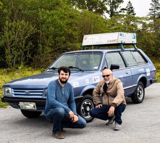 Ford Belina 88 totalmente reparado inicia expedição à Cordilheira dos Andes