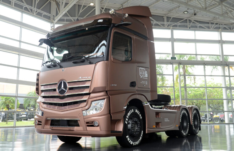 Mercedes-Benz revela customizações do Actros “Estrela Delas” na Fenatran