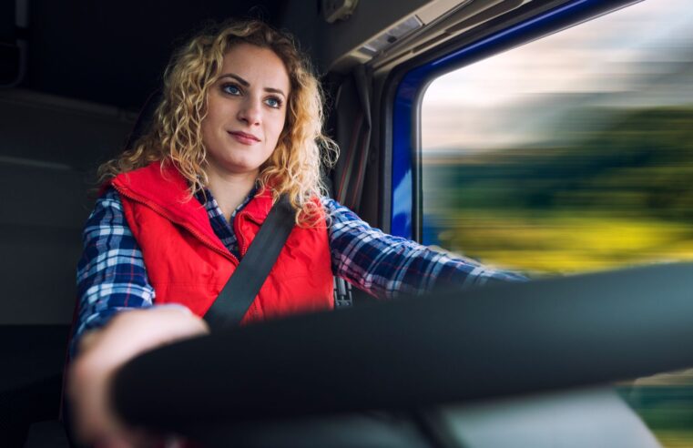 Movimentos femininos ganham força no setor de transporte