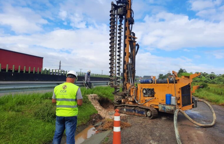 CCR ViaCosteira inicia implantação da primeira nova passarela na BR-101