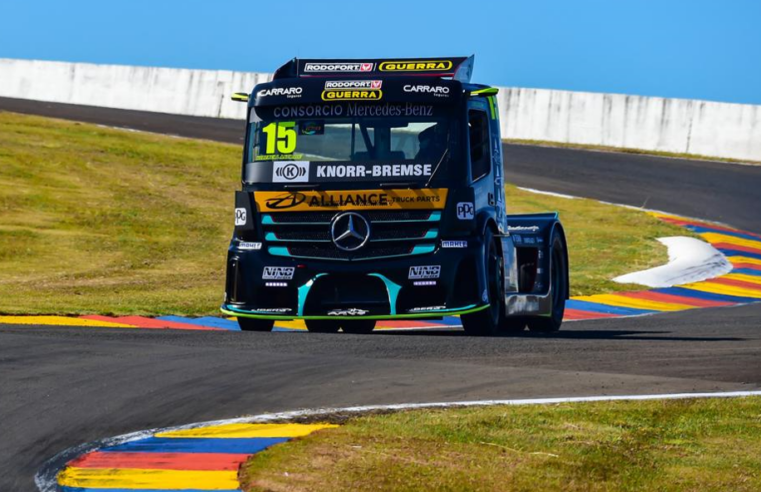 Mercedes-Benz Actros é destaque na Copa Truck em Cascavel