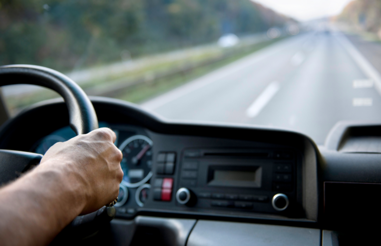 IA no trânsito: tecnologia pode auxiliar na prevenção de acidentes